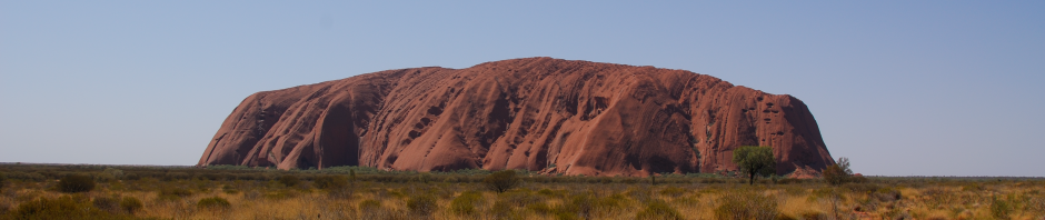 Ayers rock during daytime